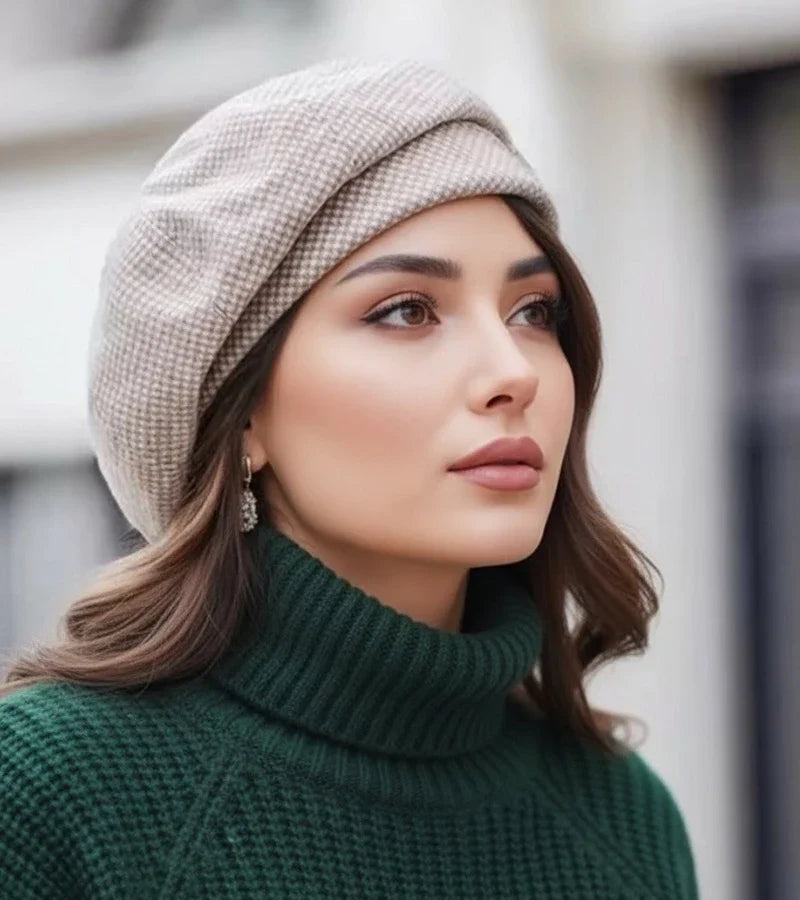 Tira | Elegante basco classico